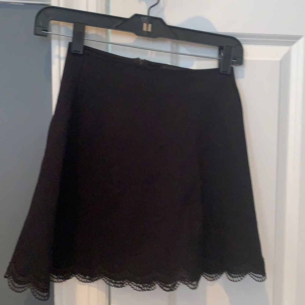 Perfect black stretch skirt zip back sm